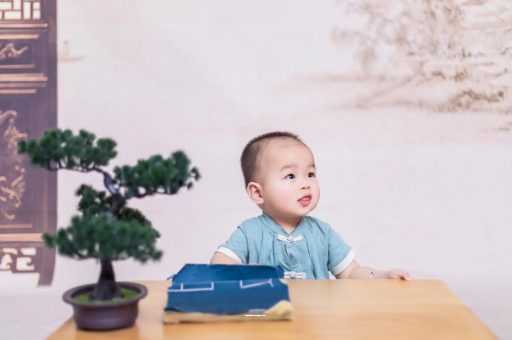 招远怀孕为啥肚子会长毛 招远怀孕为啥肚子会长毛